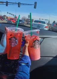 Vsco Teenthings 𝙿𝚒𝚗𝚝𝚎𝚛𝚎𝚜𝚝 𝙹𝚘𝚢 𝙴𝚕𝚒𝚣𝚊𝚋𝚎𝚝𝚑 Starbucks Drinks Summer Vibes P Starbucks Drinks Healthy Starbucks Secret Starbucks Drinks