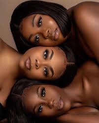 𝐰𝐢𝐟𝐞𝐨𝐟𝐯𝐫𝐨𝐲