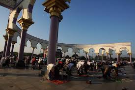 Abdul rahman saleh no.1, kalibanteng kidul, semarang barat, semarang, jawa tengah, indonesia, 50149. Jateng Di Rumah Saja Majt Batasi Jam Kunjung Jamaah Dan Tutup Menara Al Husna Bagian 1