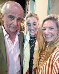 Our week in Tuscany has come to an end! My time at @arnianopaintingschool  was everything and more than I expected and needed. Spending time outside  of my own studio, medium and subject