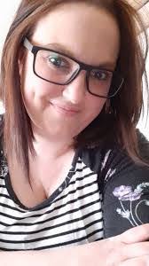 Holly Vanover's Instagram, Twitter & Facebook