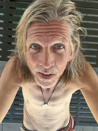 Andrew Robert Lomas (@mrlomas) • Threads, Say more