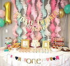 Asegúrate de acercarte a algunos de los invitados para pedirles ayuda. Decoracion De Cumpleanos Para Ninos Y Adultos Ideas 2020