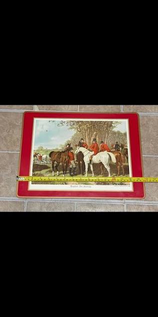 1 Elegant art print featuring an equestrian hunting scene with riders and hounds