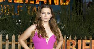 Breslin, who is 24, shared a series of throwback photos of her father. Abigail Breslin S Father Has Covid 19 Placed On Ventilator