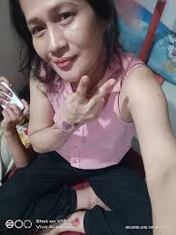 Betty Ip's Instagram, Twitter & Facebook