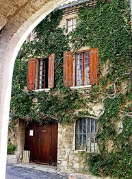Wood And Stone En 2020 Voyage En France Les Regions De France Ville France