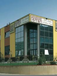 Piemme arredi opera dal 1980 nel settore dell'arredamento nelle province di vicenza e di verona, sia per aziende o attività commerciali che per privati. Negozi Di Arredamento A Verona