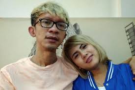 Come visit for a relaxing massage. Jalin Komunikasi Aming Dan Evelyn Kembali Dekat Sumeks Co