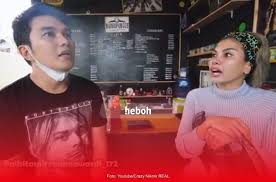 Aldi sadar dirinya masih jauh dari kesempurnaan sebagai pribadi yang rajin membaca dan memaknai arti setiap ayat alquran yang dibacanya. Diajak Nikah Aldi Taher Ini Respon Nikita Mirzani Heboh Interactivity Digital Media