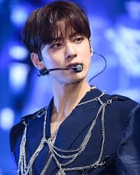 Cha Eun Woo Sarang engadiu unha nova...