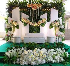 Karena biasanya, paker lengkap akan lebih hemat. Dekorasi Pelaminan Pengantin Dalam Pesta Pernikahan Idewedding