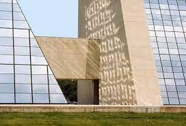 As of 30 september 2006, amerus group's total assets were $26.0 billion and shareholders' equity totaled $1.7 billion, including accumulated other. Ad Classics College Life Insurance Company Headquarters Kevin Roche John Dinkeloo And Associates Archdaily