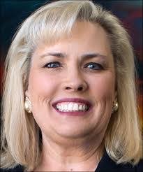 Jennifer Bryson's Instagram, Twitter & Facebook