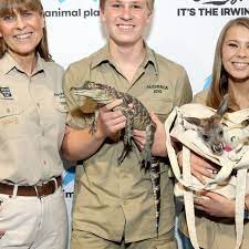 Steve crocodile hunter irwin died 8 years ago, but his daughter bindi irwin is continuing his legacy of animal conservation. Steve Irwin S Wife Kids Carry On His Wildlife Legacy With New Tv Show Chicago Sun Times