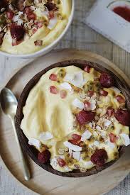 Coco Mango Smoothie Bowl Chon Chon Smoothie Bol Idee Recette Smoothie A La Mangue