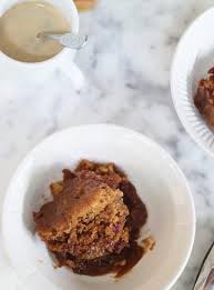 Pouding Au Caramel Sticky Toffee Pudding Ricardo Recipe Sticky Toffee Sticky Toffee Pudding Toffee Pudding