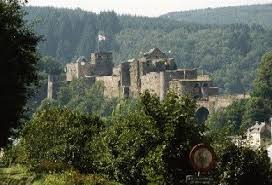 Geographical and historical treatment of belgium, including maps and a survey of its people, economy, and government. Castelul Bouillon Din Belgia Tourist Office Castle Beautiful Castles