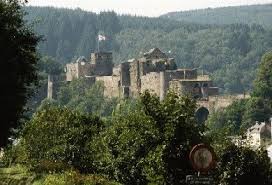 Belgium (a country in europe). Castelul Bouillon Din Belgia Tourist Office Castle Beautiful Castles