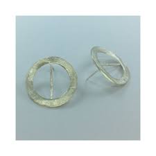 A leading lady on screen, stage and sometimes television, brenda vaccaro, was born in brooklyn but was actually raised in dallas, texas. Silver Earrings Ars Jess Earrings Etna Handmade