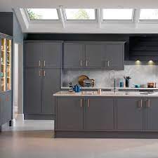 Découvrez nos meubles de cuisine, buffets et dessertes pas chers sur but.fr. 1001 Idees Deco Cuisine Gris Et Blanc Sobre Et Efficace