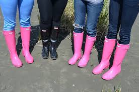 Hunter Boots At The Beach Hunter Boots Pink Rain Boots Boots