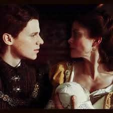 Sapphireofrose (@sapphireofrose)