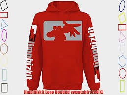 La loro formazione comprende fred durst (voce), wes borland (chitarra), sam rivers (basso), john otto (batteria) e dj lethal (giradischi). Limp Bizkit Logo Hooded Sweatshirt Red Xl Video Dailymotion