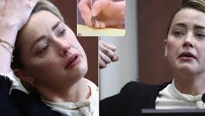 Merr diplomën e shkollës së mesme në moshën... 78-vjeçare