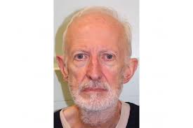 Un ancien prêtre pédophile britannique condamné à 18 ans de prison