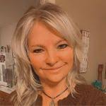 Heather Daub's Instagram, Twitter & Facebook