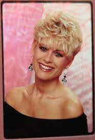 I have heard better country music from lorrie than can be found, particularly, on the second cd. Lorrie Morgan Tbt Remember When Hair Was Like Facebook