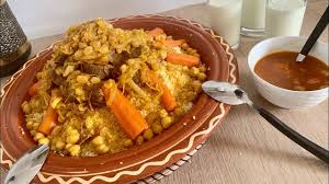 Couscous Marocain Tfaya Delicieux Et Facile A Preparer كسكس بالتفاية أسهل و اسرع طريقة Youtube Couscous Marocain Delicieux Couscous