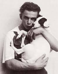 images?q=tbn:ANd9GcQrn4p_IyM9FV-8FJnJM3_