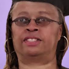 Gwen Handy's Instagram, Twitter & Facebook