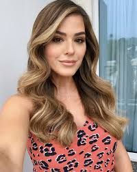 Brown hair with blonde highlights