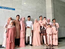 This time i will review glass skin series by sendayu tinggi. Hari Ini Bonda Satukan Family Selepas Diketepikan Keluarga Sbb Miskin Dan Janda Bonda Rozita Dedah Sesuatu Lepat Pisang