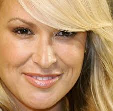 Anastacia's official music video for 'i'm outta love'. Prominente Sangerin Anastacia Gesteht Luge Beim Alter Welt
