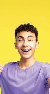 Suzette Fritz's Instagram, Twitter & Facebook