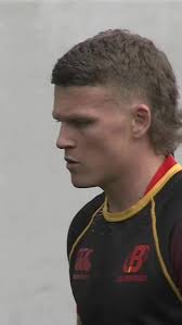 He’s GOTT the hair, he’s Gott the skills ! 🇧🇪 #kick #rugby #haircut  #hairstyles #goodvibes #enjoy #skills #belgium #europe #rugbyeurope