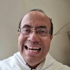 Saludo de Nelson Alfonso Medina Ferrer a los Tomasinos 81