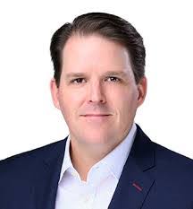 Eric Vandenberg's Instagram, Twitter & Facebook