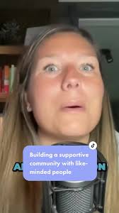 Tabitha Crocker (@presentprofitablemom)