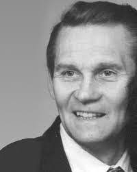 Billie Mosier's Instagram, Twitter & Facebook