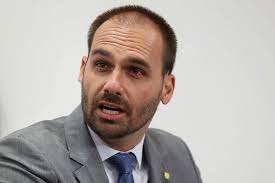 3 filho do atual presidente do brasil, jair bolsonaro, é deputado federal pelo estado de são paulo desde 2015. Em Monografia Na Faculdade Eduardo Discordava Da Prisao Em 2Âª Instancia Exame