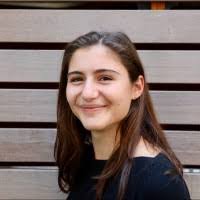 Michele Gross's Instagram, Twitter & Facebook