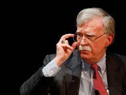 Trump cắt giảm đội ngũ an ninh của cựu cố vấn Bolton | Reuters