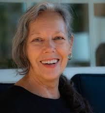 Rita Lang's Instagram, Twitter & Facebook