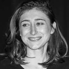 Elena Lott's Instagram, Twitter & Facebook