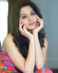 Vedhika Kumar Wallpapers